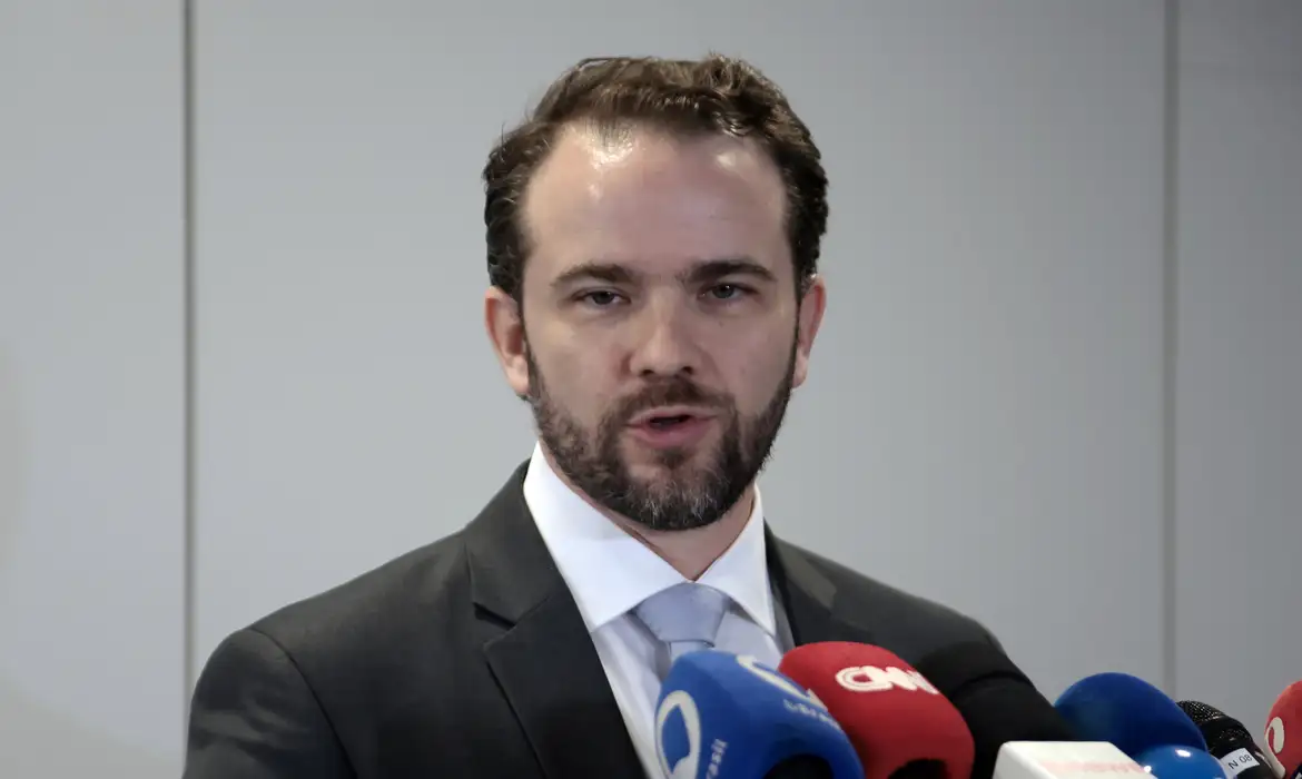 Programa deve ser anunciado esta semana pelo governo, diz ministro