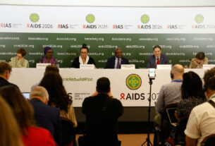 Avanço contra HIV enfrenta risco global com queda de financiamento e estigma