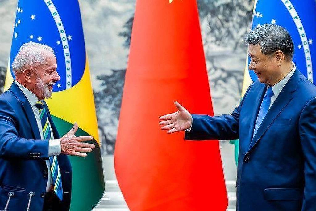 China reforça apoio ao Brasil contra interferência externa em meio a tensões diplomáticas