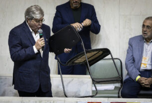 Convenção do PSB em São Paulo é marcada por tom de confronto e referência a episódio de cadeirada