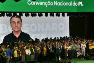 Defesa de Flávio Bolsonaro alega legalidade de vídeo com inteligência artificial no TSE