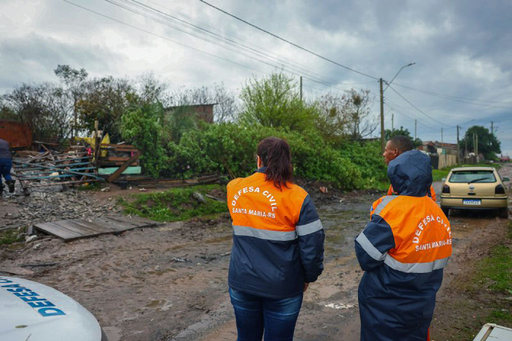 Temporais atingem 73 municípios do Rio Grande do Sul e deixam 25 desalojados