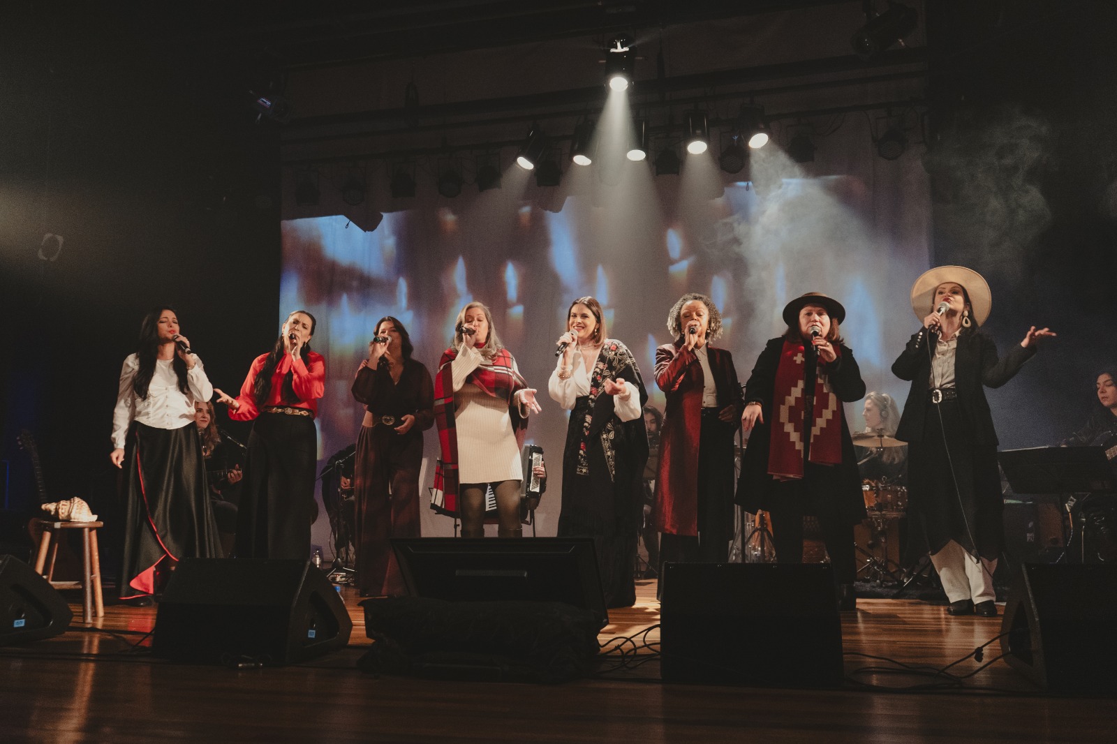 Turnê “Peitaço - Mulheres & Canções” chega a Cruz Alta com show gratuito e oficina para compositoras