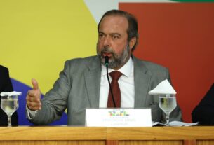 Interferência do Ministério de Minas e Energia em estatais gera alerta na ANP