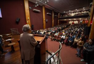Mais de 500 monitores de inclusão participam de nova etapa de formação continuada em Canoas