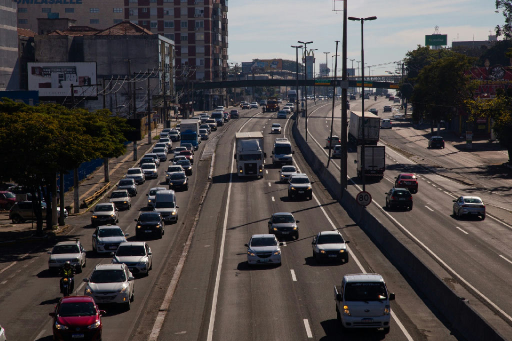 Obras na Br-116 em Canoas exigem atenção redobrada dos motoristas neste fim de semana