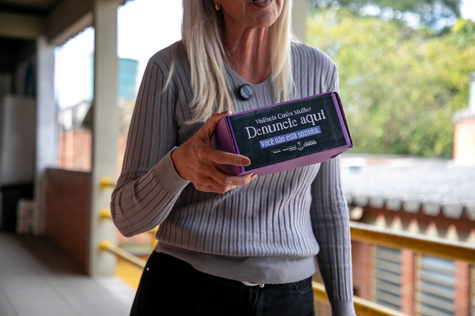 Caixa Lilás fortalece rede de proteção às mulheres nas escolas municipais de Canoas