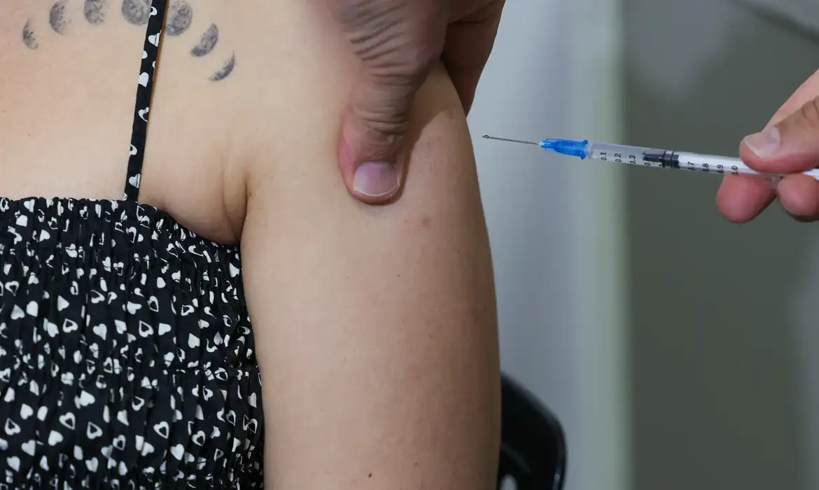 Campanha nacional de multivacinação busca elevar coberturas vacinais no Brasil