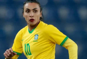 Cavadinha no futebol: jornal britânico destaca lances icônicos de brasileiros