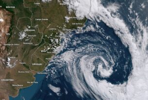 Ciclone extratropical provoca tornado e deixa rastro de destruição no Rio Grande do Sul