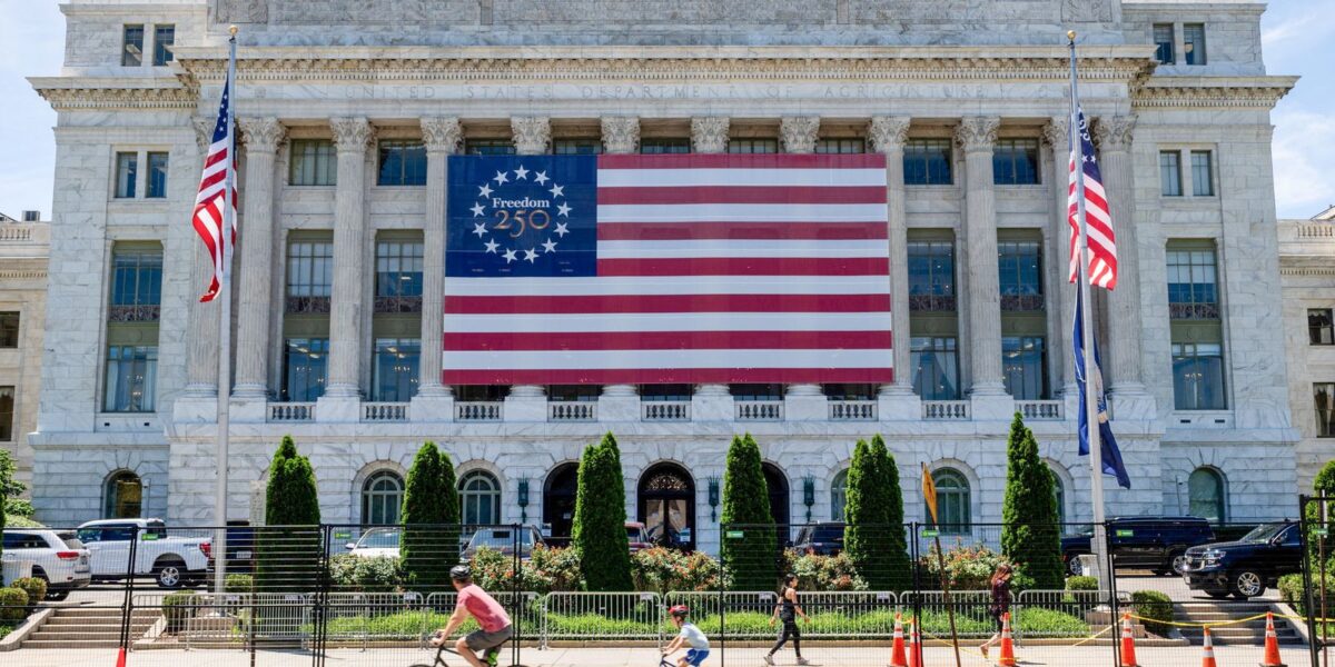 Dívida dos EUA ultrapassa US$ 40 trilhões após governos Trump e Biden