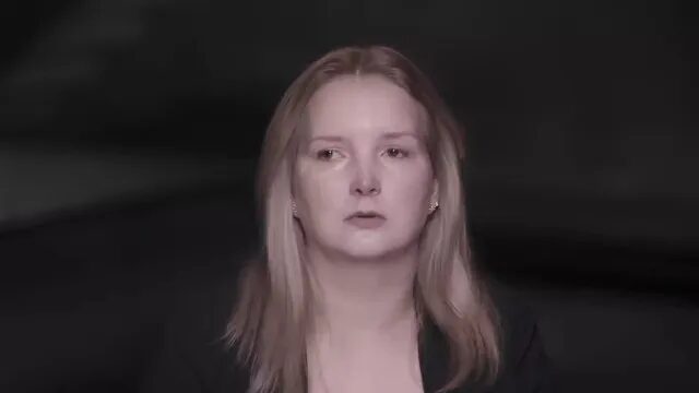 Filha de Elize Matsunaga deixa o Brasil após novo filme da Netflix