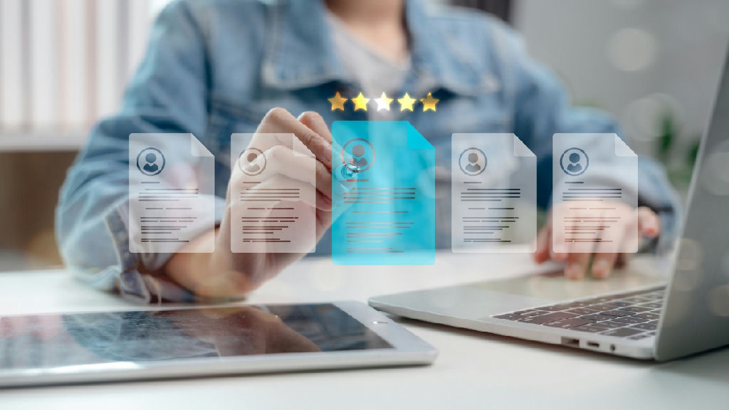 Grandes empresas abrem processos seletivos para estágio e trainee com salários atrativos