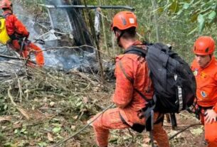 Helicóptero cai no Rio; piloto e turistas da Colômbia morrem