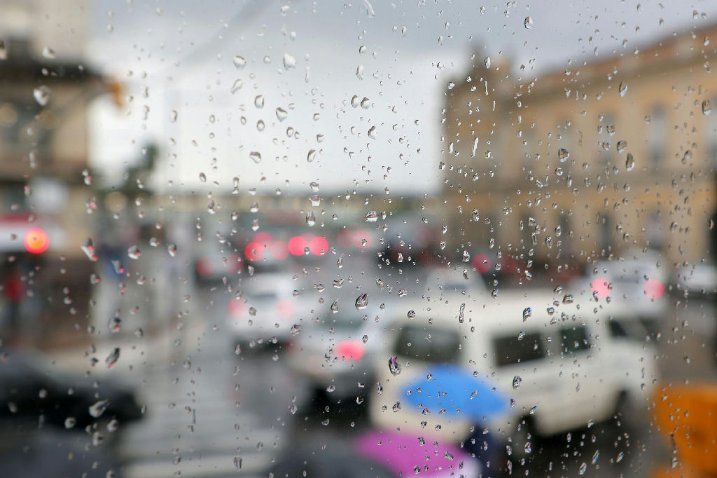 Inmet mantém alertas de tempestade e chuva persistente no Rio Grande do Sul