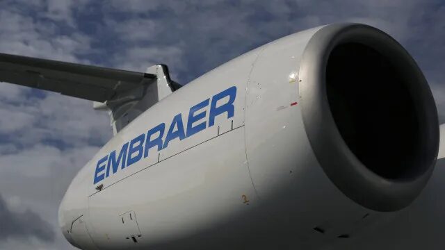 Jato da Embraer passa a oferecer sistema de pouso automatizado