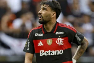 Lucas Paquetá retorna ao Flamengo e analisa desafios da equipe na temporada