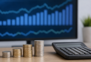 Mercado financeiro projeta dólar a R$ 5,20 em 2026 e eleva estimativa para R$ 5,28 em 2027