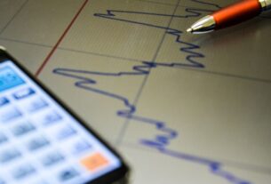 Mercado reduz projeção para crescimento da economia em 2026