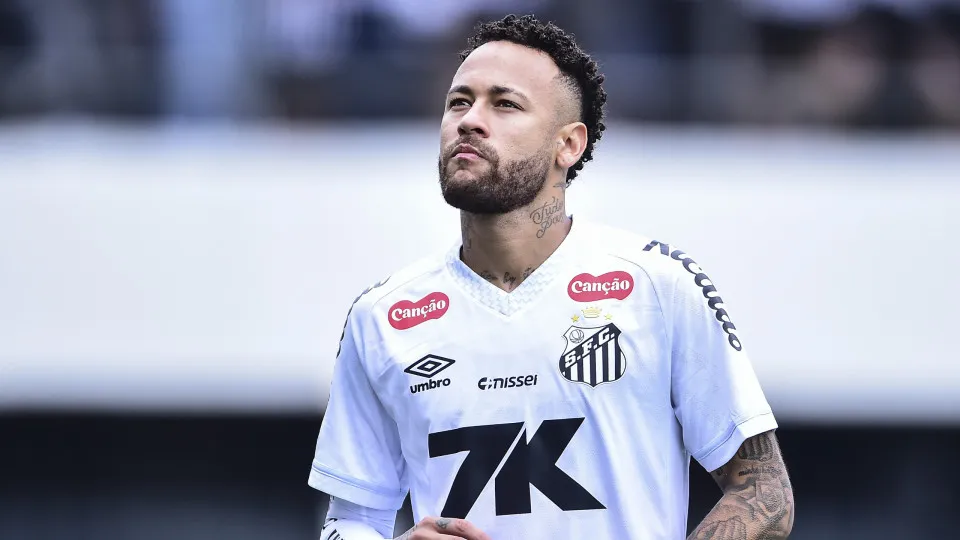 Neymar confirma presença e reforça elenco do Santos para duelo decisivo contra o Remo