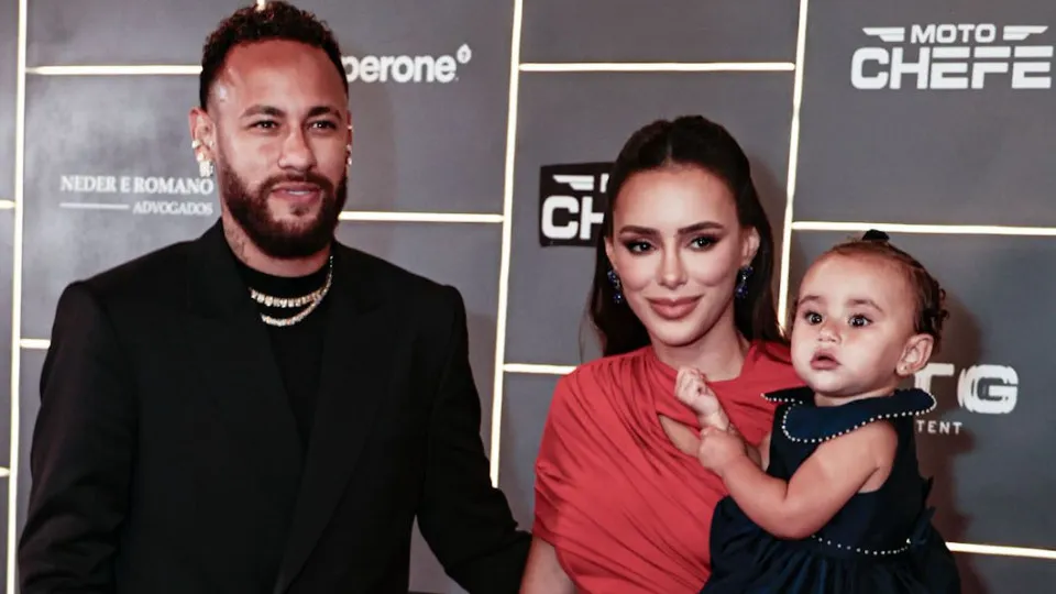 Neymar critica cobertura da imprensa e alerta para impacto de notícias falsas na saúde mental