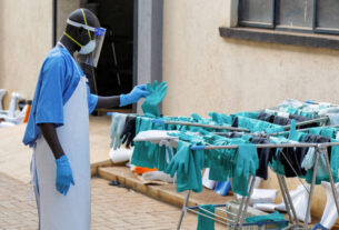 OMS declara Uganda livre do ebola após 42 dias sem novos casos