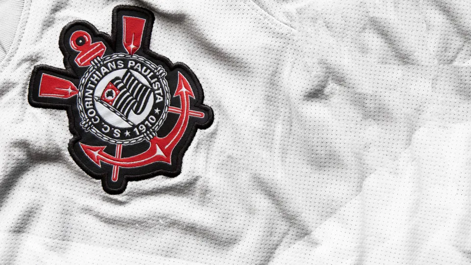 Patrocínio da Fatal Fans ao Corinthians mira naturalização de conteúdo adulto no país