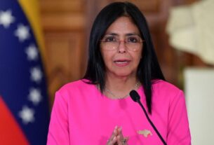 Presidente da Venezuela confirma acordo petrolífero com Estados Unidos