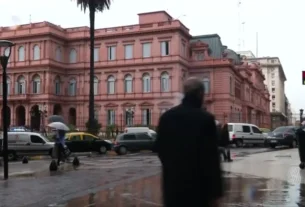Pressão popular e memória das Malvinas forçam Milei a recuar sobre venda de terras