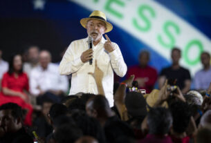 PT articula caravanas interestaduais para garantir lotação em ato de Lula em São Bernardo