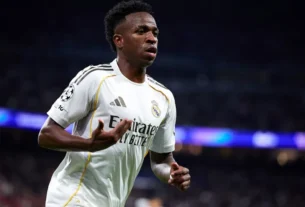 Real Madrid garante permanência de Vinícius Júnior com renovação até 2032