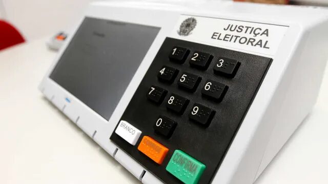 Saiba como a urna eletrônica garante a soberania do voto
