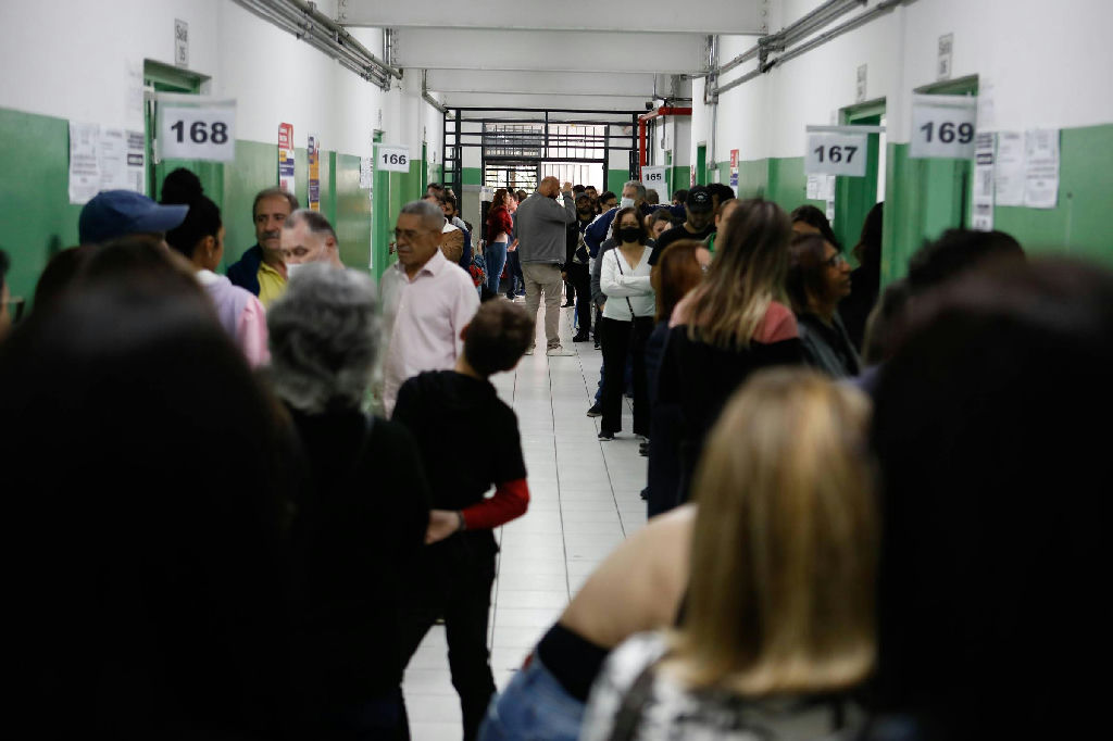 Abstenção eleitoral revela descompasso entre campanhas e a realidade do eleitor
