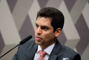 Advogado do vice-governador do DF recebe R$ 3 milhões de banqueiro