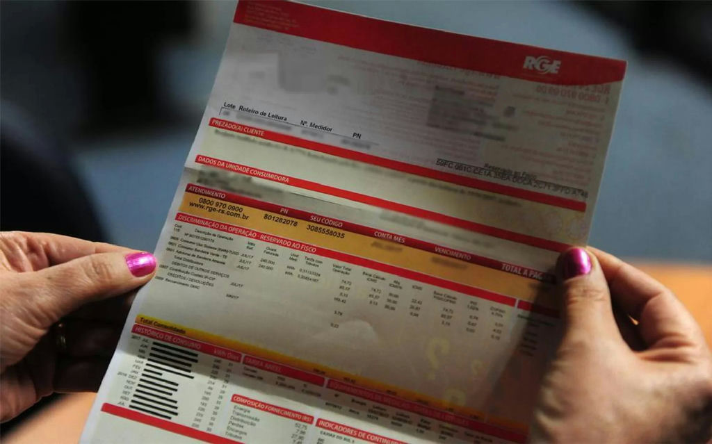 AGERGS mantém multa milionária à RGE por falhas no atendimento pós-temporal