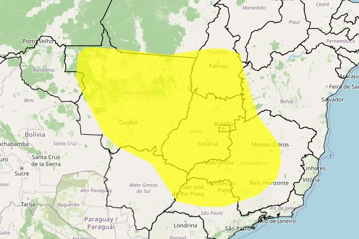 Alerta de tempestade atinge dez estados com previsão de chuva e ventos fortes