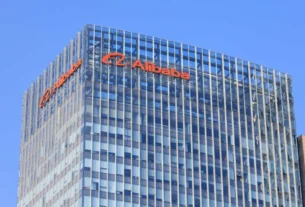Alibaba investe em novos chips e prepara modelo de IA com 10 trilhões de parâmetros