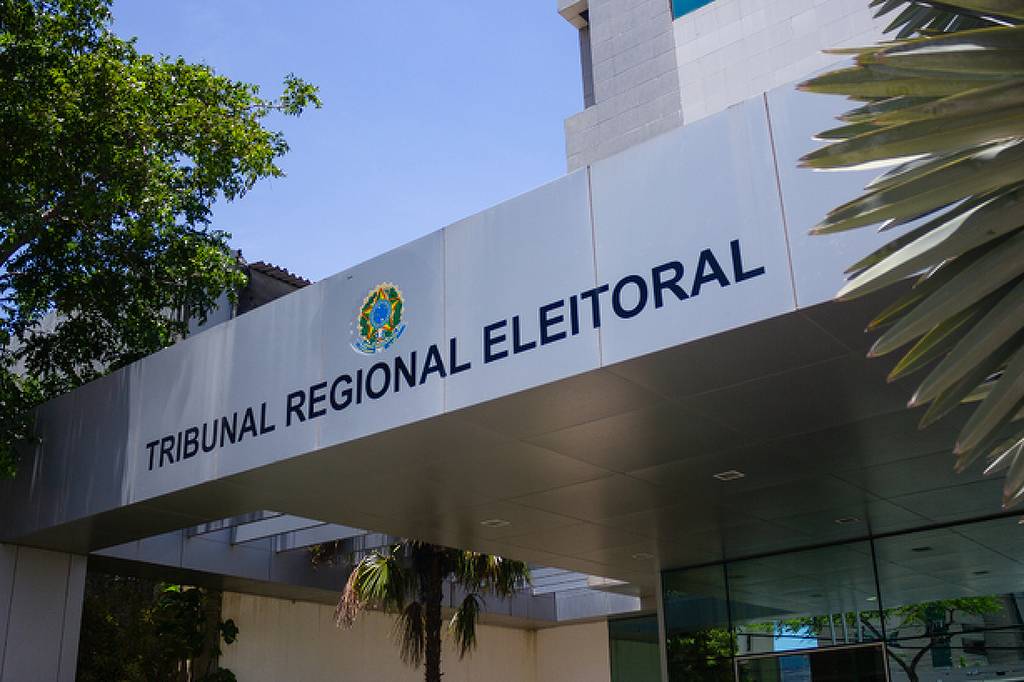 Ameaças e censura judicial colocam em xeque a cobertura eleitoral em veículos regionais