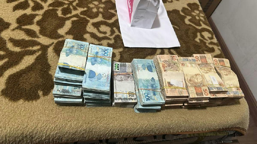 Auditor preso por corrupção recebeu R$ 228 mil após afastamento na Fazenda de SP