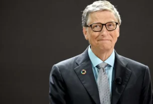 Bill Gates defende regulação rigorosa para inteligência artificial e alerta sobre riscos