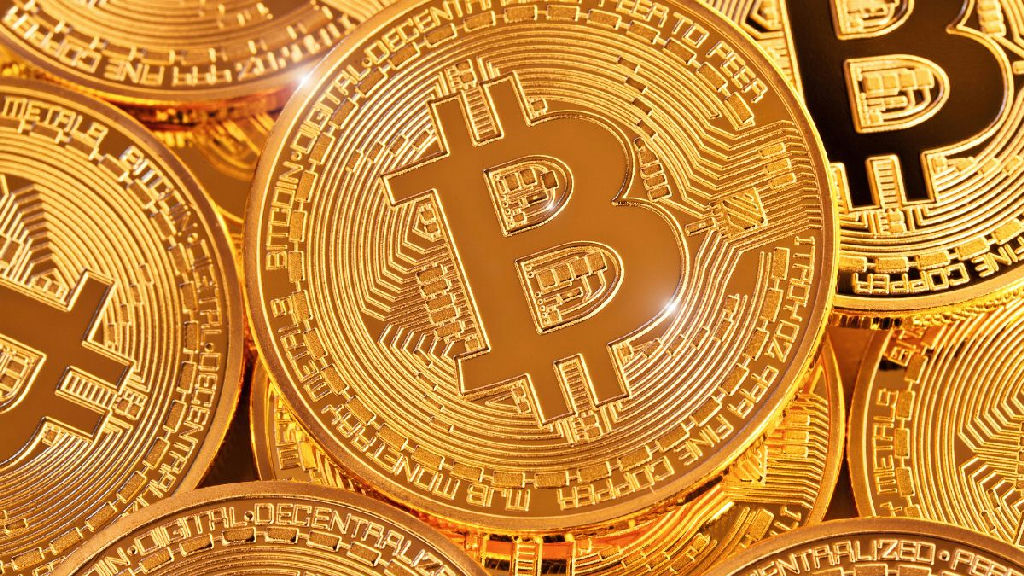 Bitcoin pode chegar a US$ 400 mil em 2030, afirma CEO da Coinbase