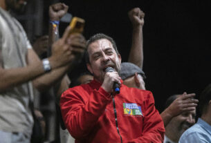 Boulos percorre periferias de São Paulo em mobilização por votos para Lula