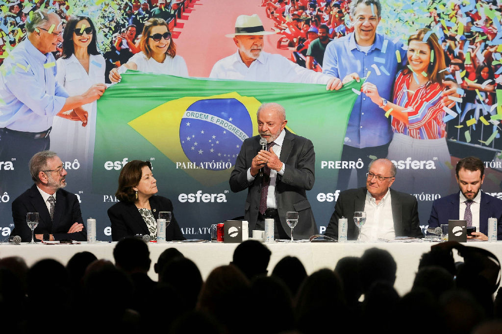Campanha de Lula intensifica estratégia de voto útil na reta final do primeiro turno