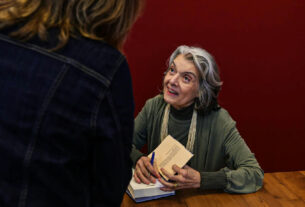 Cármen Lúcia desmarca presença na Bienal do Livro em meio a crise no STF