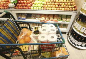 Cesta básica em Porto Alegre recua em agosto, mas maioria dos alimentos registra alta