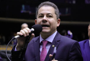Cezinha de Madureira se defende de acusações e pede apuração distante do período eleitoral