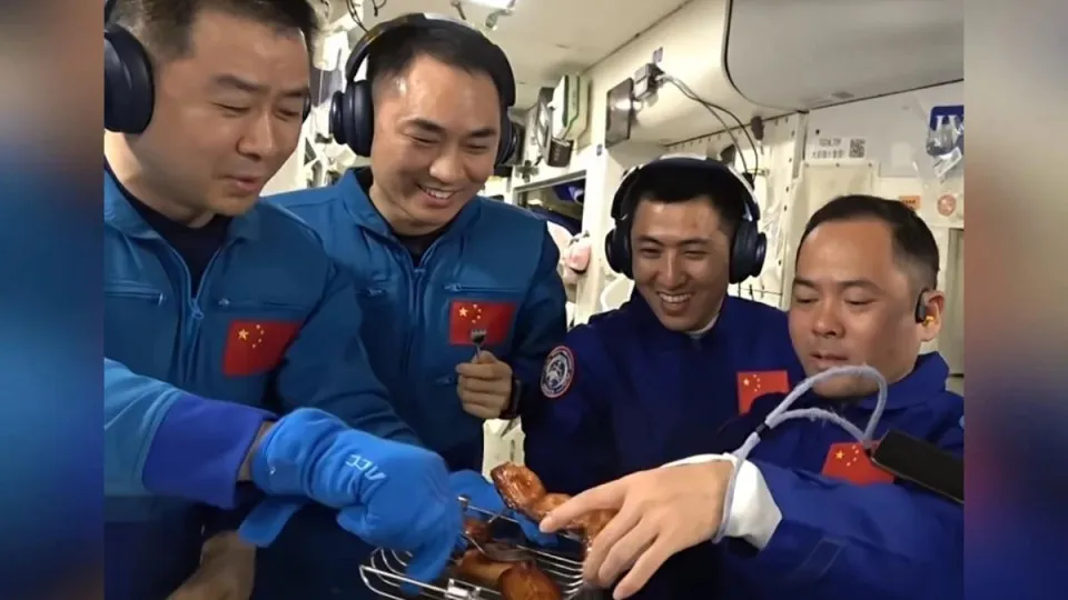 China inova na estação espacial Tiangong com primeira air fryer para uso em órbita