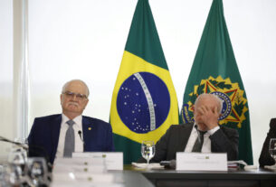 Corrida eleitoral brasileira: desafios e escândalos à vista