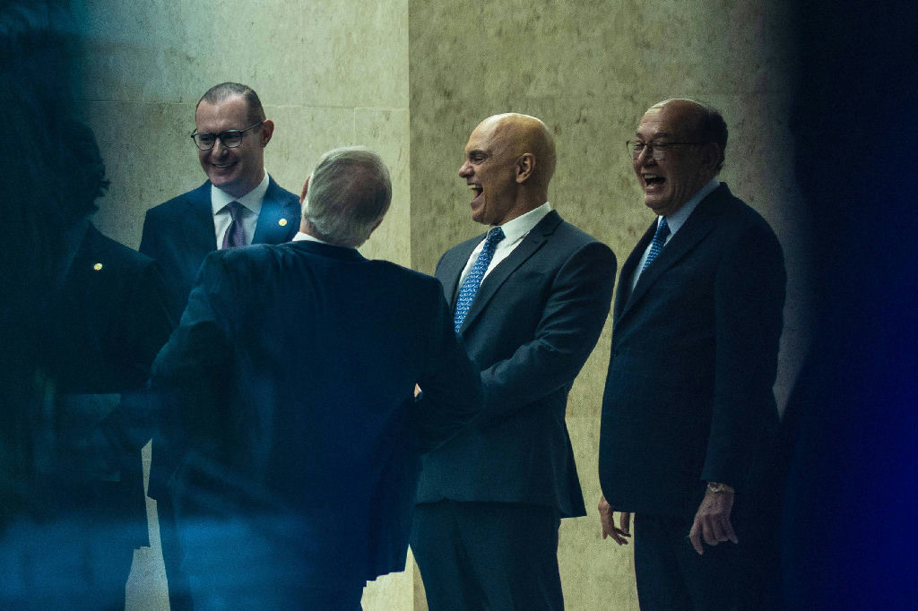 Crise no STF revela fragilidade institucional e embates internos entre ministros