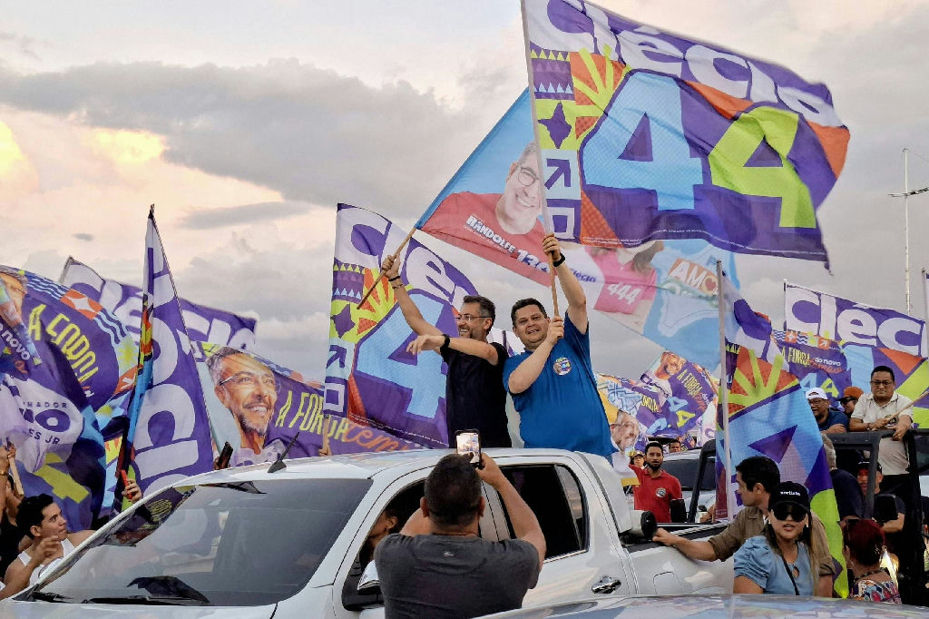 Davi Alcolumbre mobiliza influência em Brasília para evitar derrota no Amapá